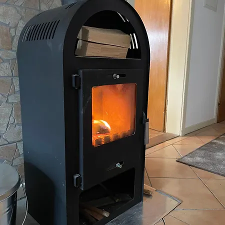 Mit 3 Schlafzimmern, Dachterrasse Und Flussblick * Ühlingen-Birkendorf