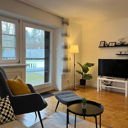 Mit 3 Schlafzimmern, Dachterrasse Und Flussblick Daire